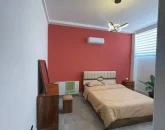 اتاق خواب و تخت چوبی با کف سرامیکی ویلا در بندرانزلی 15478548574