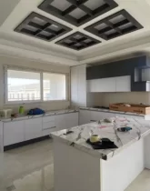 آشپزخانه با طراحی سقف 2177814141854